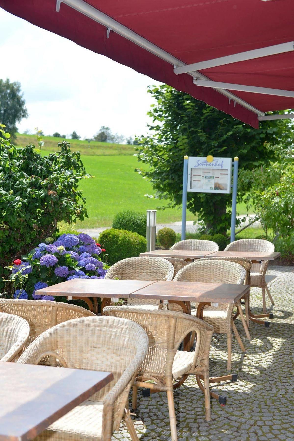 Rhoen-Hotel Sonnenhof - Restaurant & Cafe Poppenhausen Luaran gambar